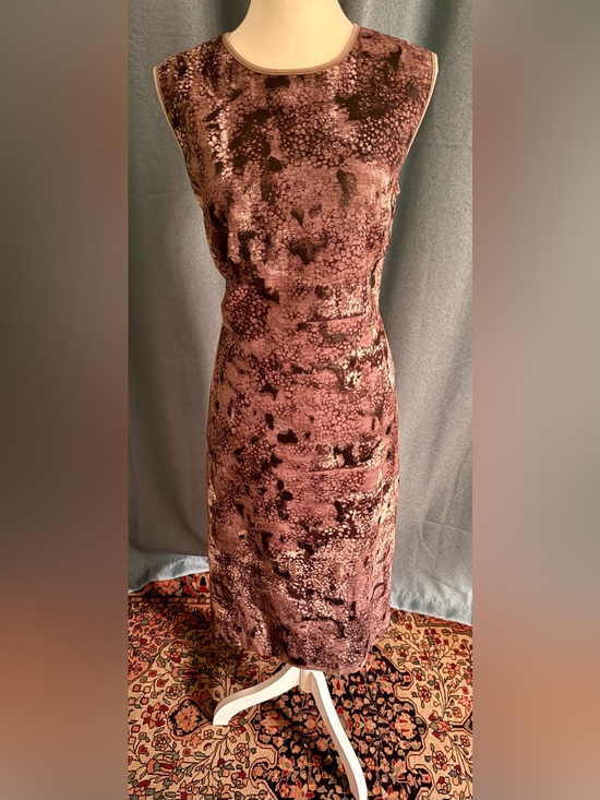 Lafayette 148 New York Dresses & Skirts - Lafayette 148 New York Mauve and Black Abstract Patterned Midi Sheath Dress